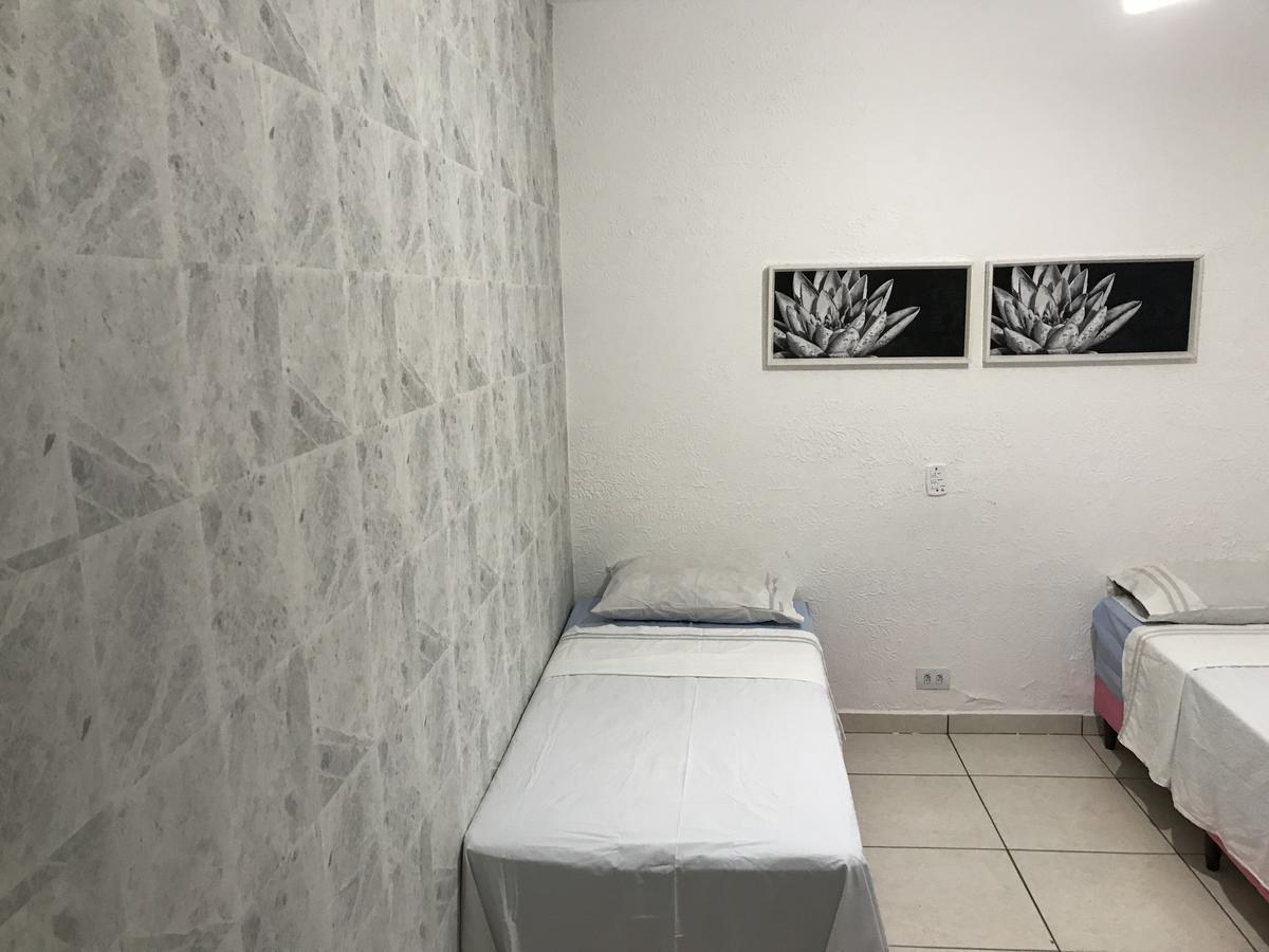 Pousada Hostel Universitario Londrina Eksteriør billede